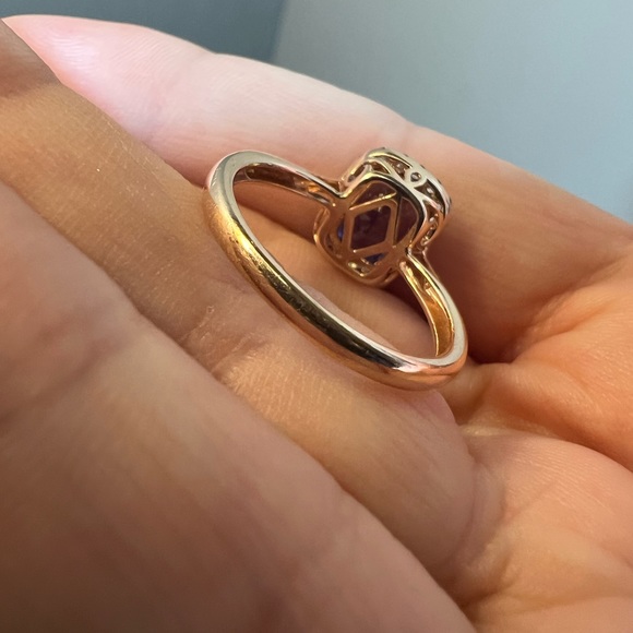 Tanzanite and Diamond Ring - Picture 4 of 7